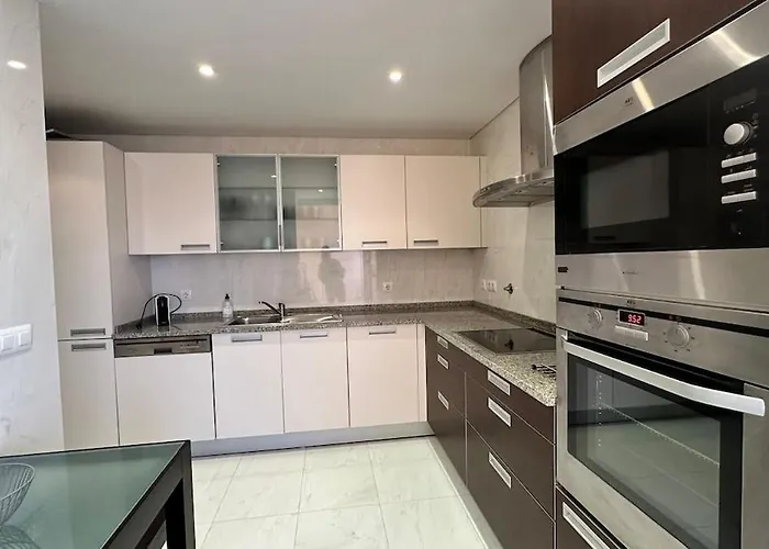 Sea View Апартаменты *